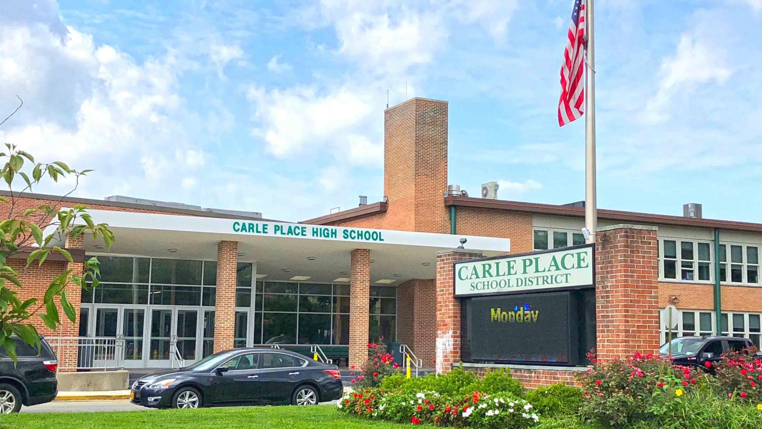 Carle Place A DeepDive into its History Crossroads / Path